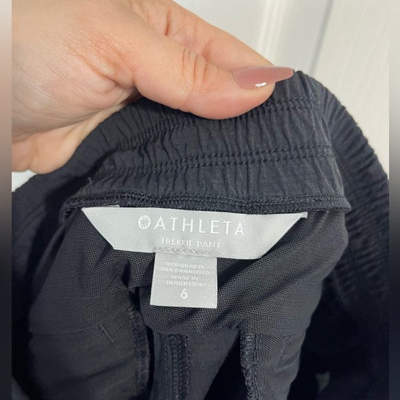 Athleta Trekkie Belted pants - Picture 8 of 8
